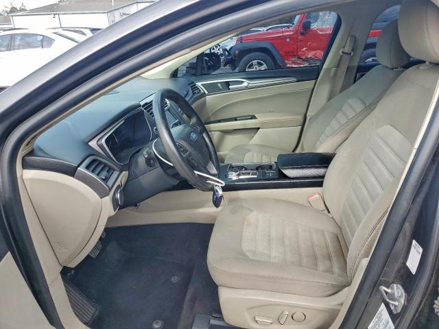 Ford Fusion Se Image 7