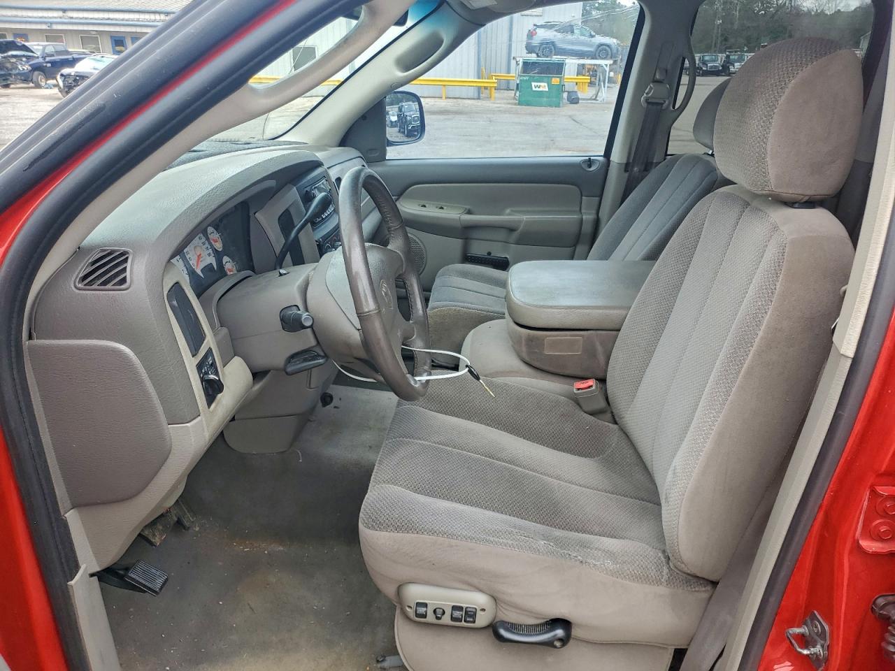 Dodge Ram 1500 Image 9