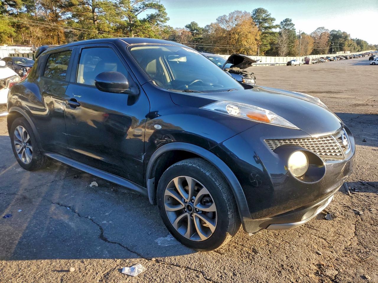 Nissan JUKE S Image 3