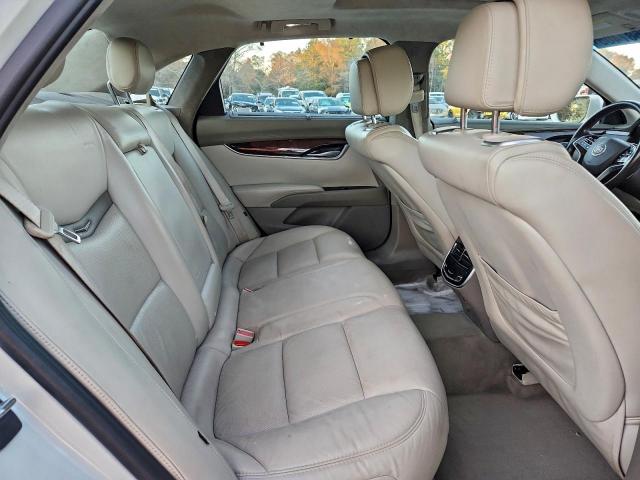 Cadillac XTS Platinum Image 10