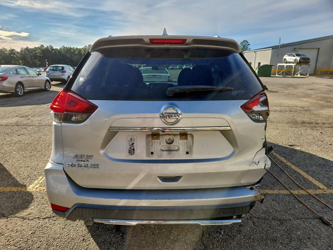 Nissan Rogue S Image 7