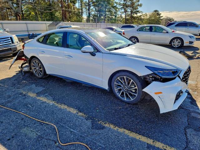 Hyundai SONATA Limited Image 11