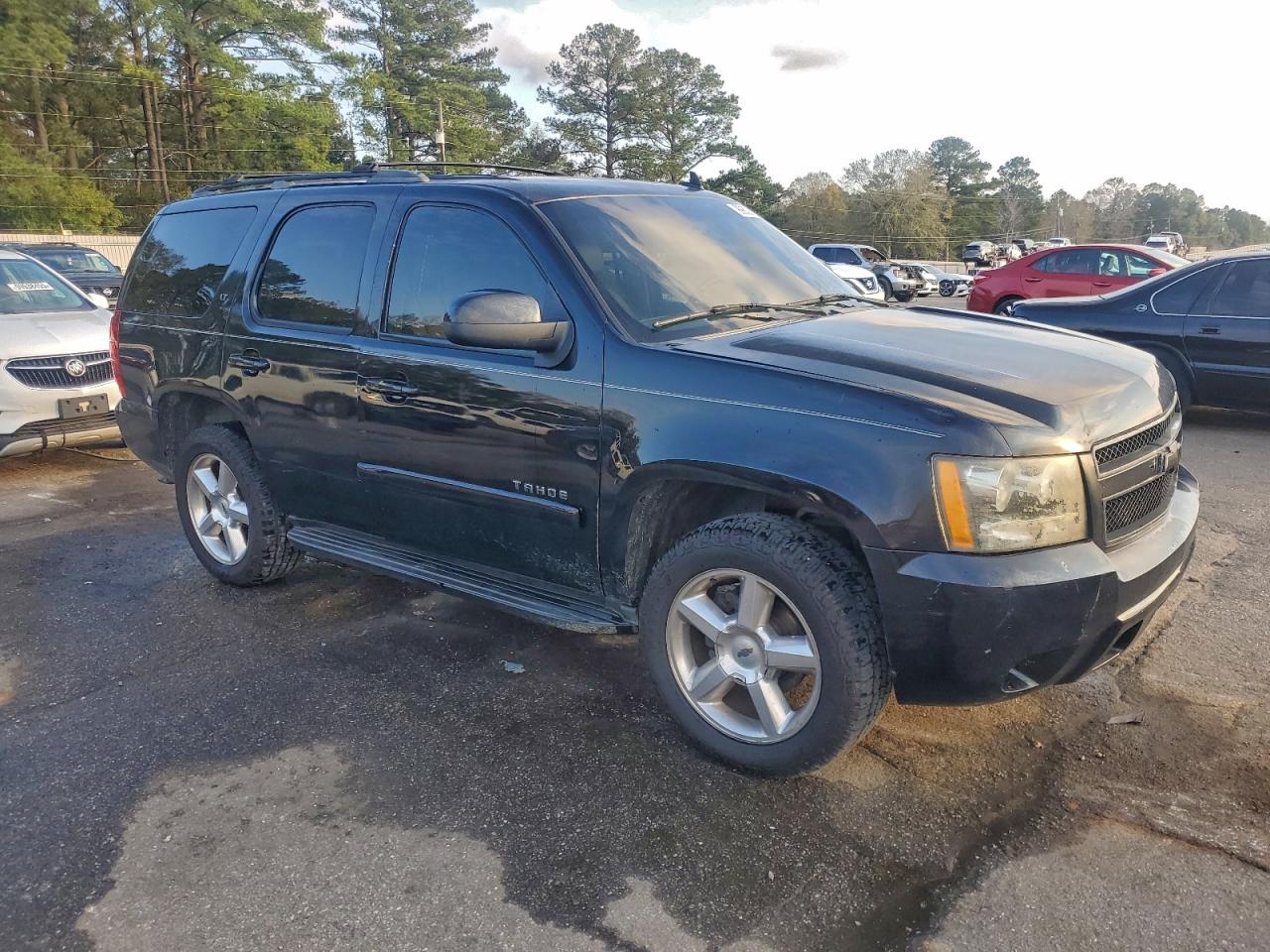 Chevrolet Tahoe C1500 Image 12