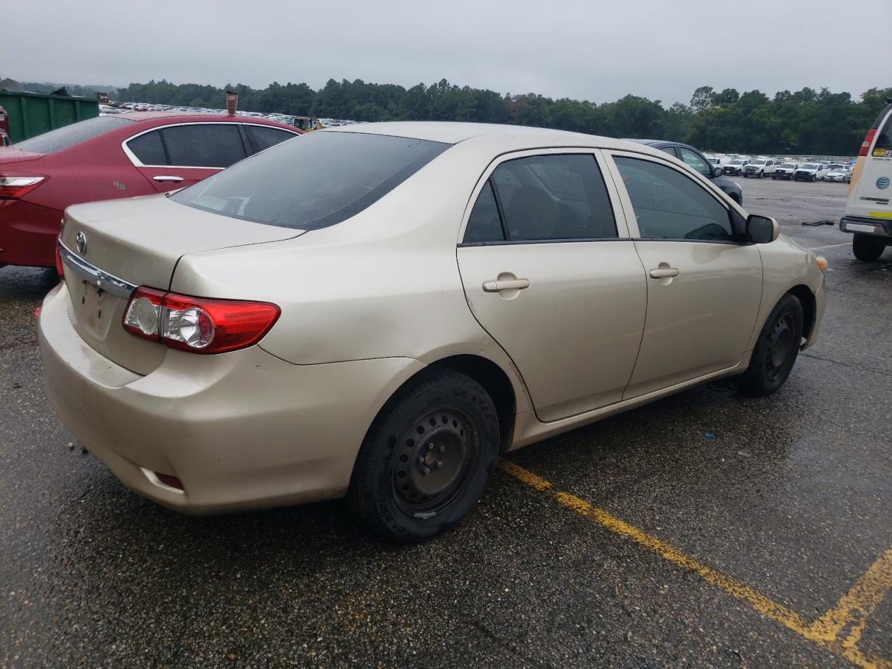 Toyota Corolla Base Image 4