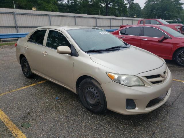 Toyota Corolla Base Image 2