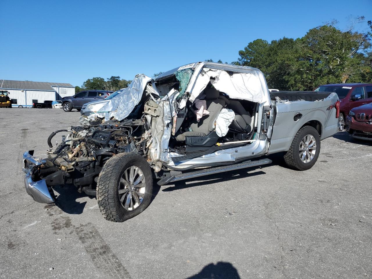 Ford F-150 Super Cab Image 1