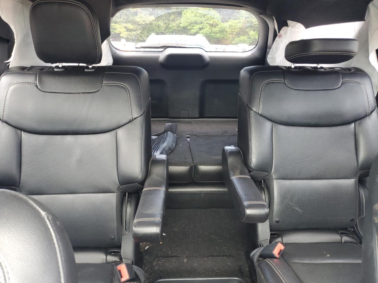 Ford Explorer St Image 5