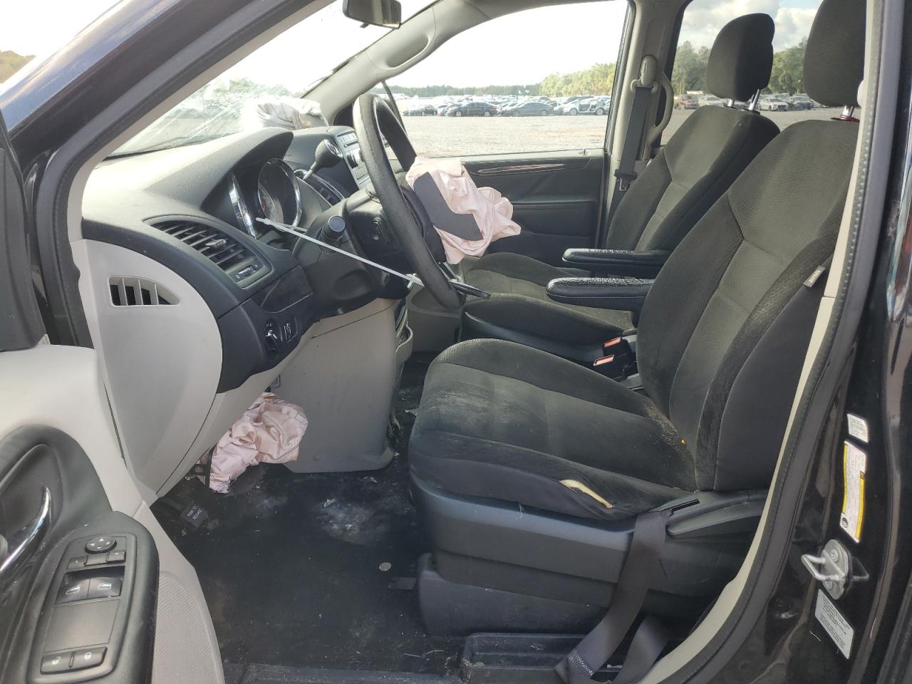 Dodge Caravan Se Image 8