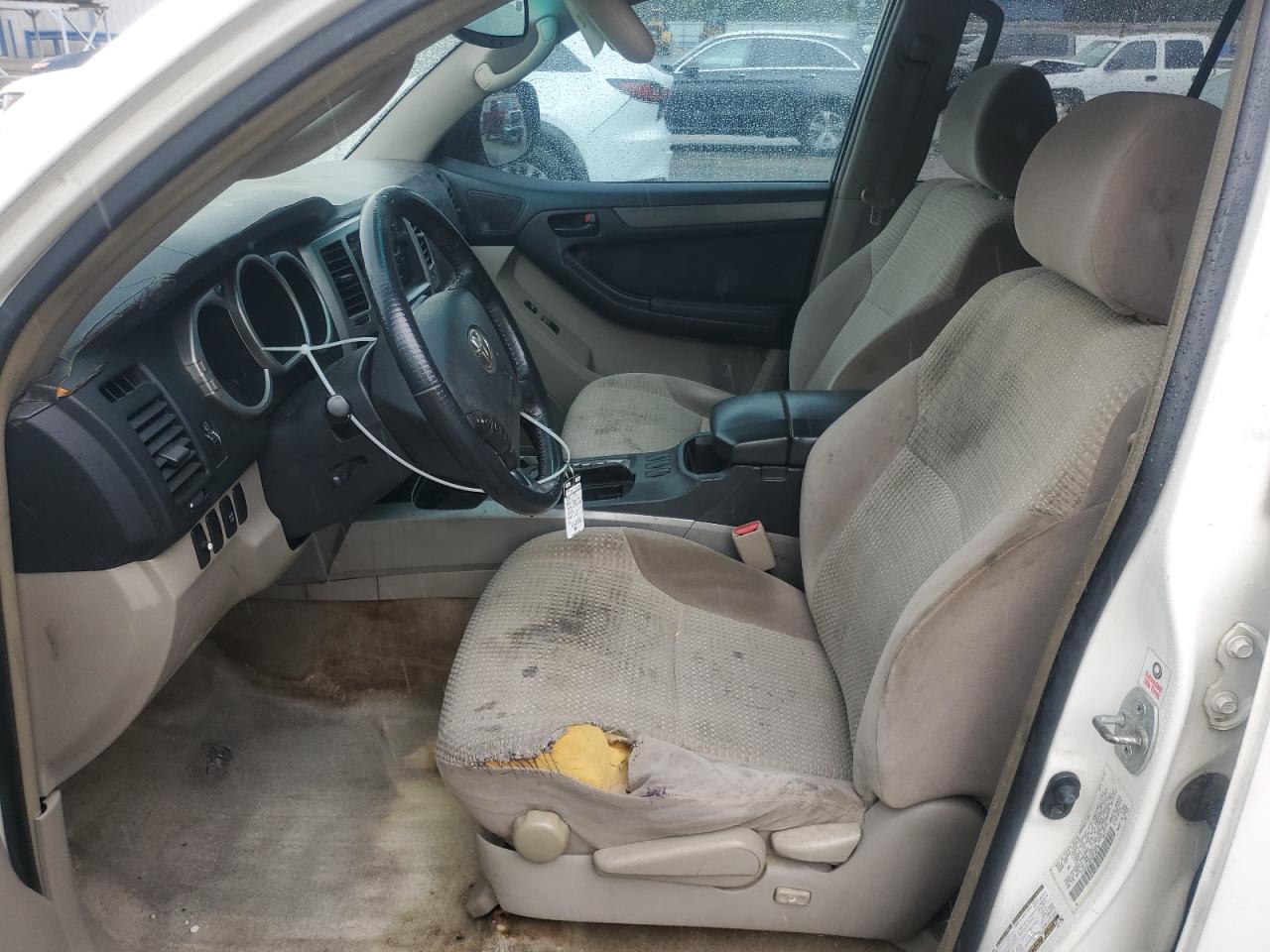 Toyota 4Runner Sr5 Image 5