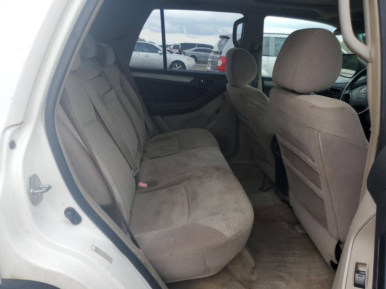 Toyota 4Runner Sr5 Image 12