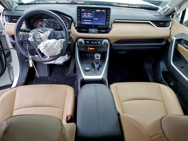 Toyota RAV4 Limited Image 10