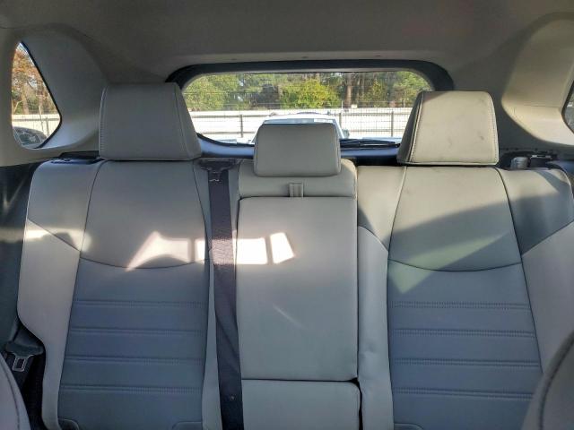 Toyota RAV4 Xle Premium Image 7