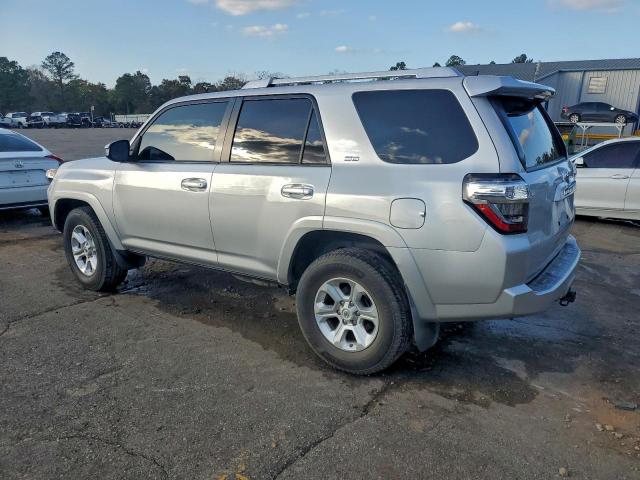 Toyota 4Runner Sr5 Image 13