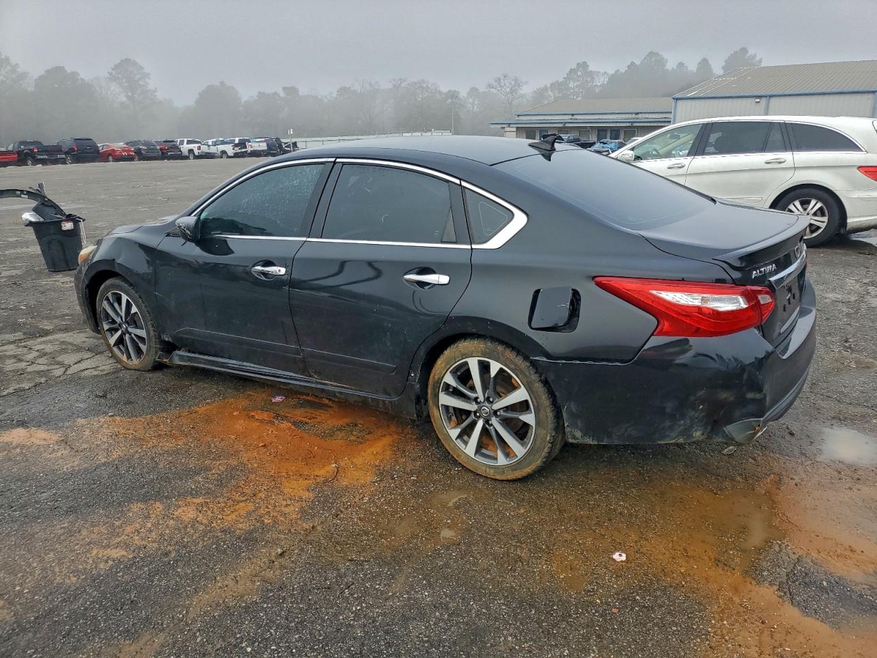 Nissan Altima 2.5 Image 4