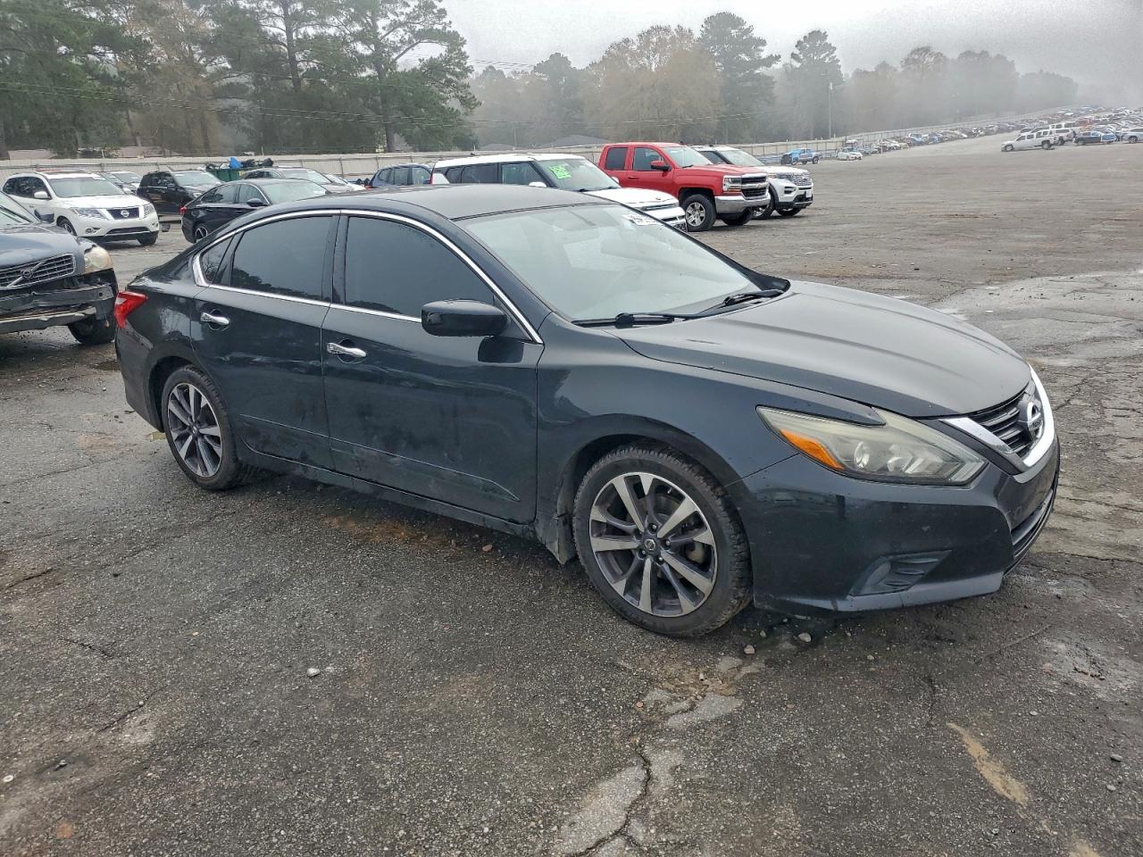 Nissan Altima 2.5 Image 7