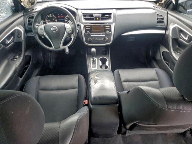 Nissan Altima 2.5 Image 9