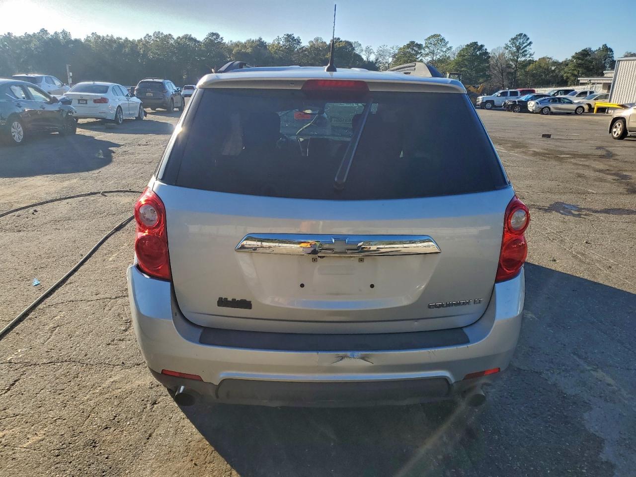 Chevrolet Equinox Lt Image 13