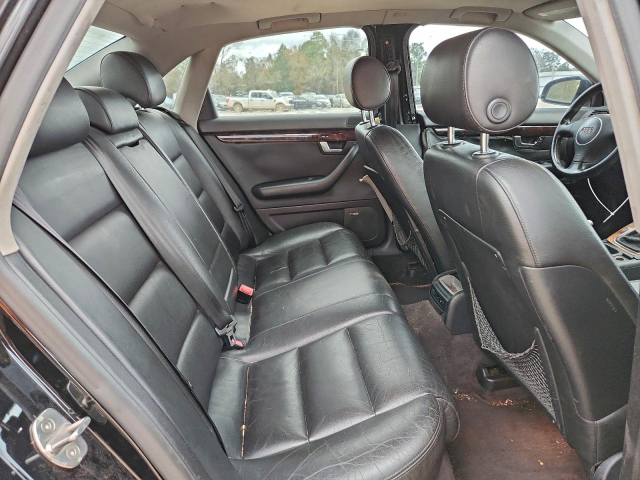 Audi A4 3.0 Quattro Image 11