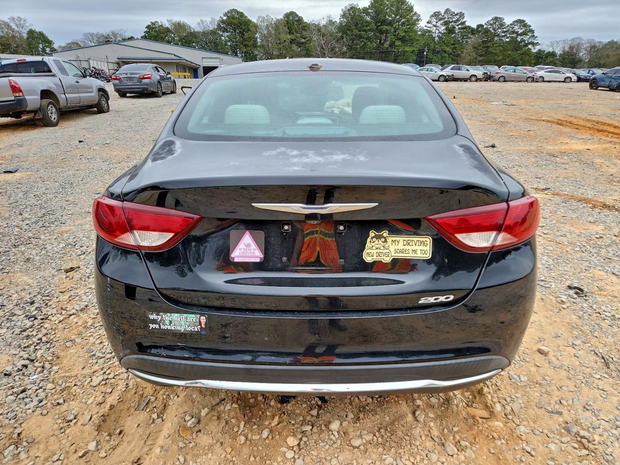 Chrysler 200 Limited Image 9