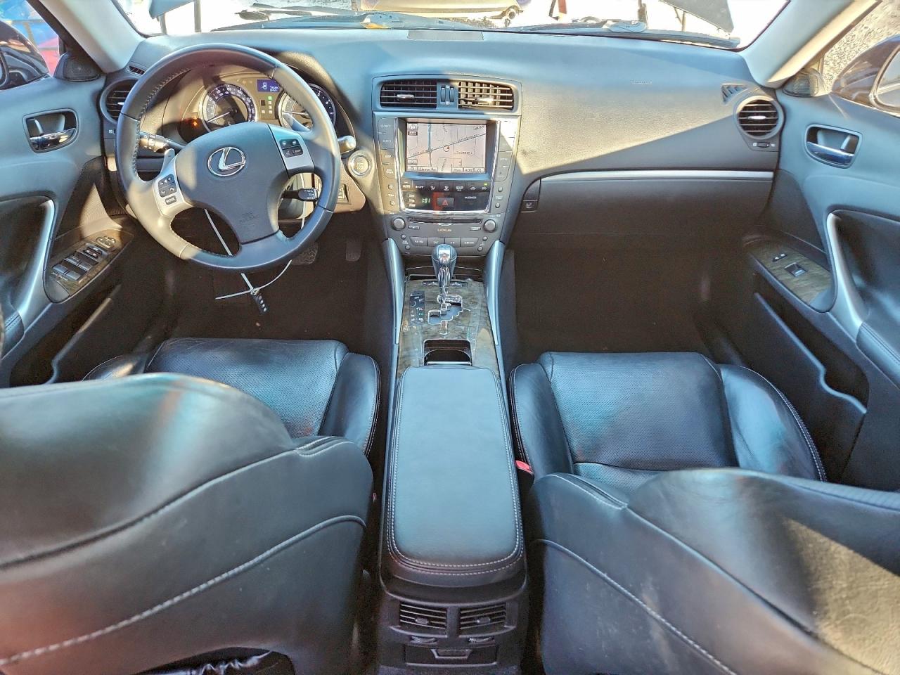 Lexus Is 250 Image 8