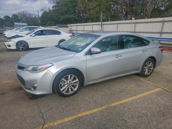  Salvage Toyota Avalon