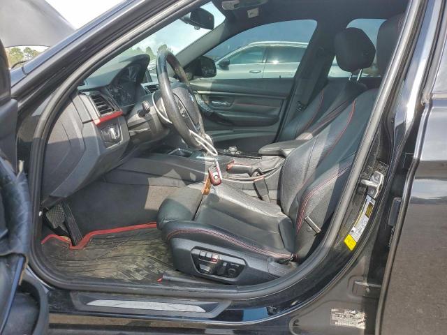 BMW 3 Series I Image 12