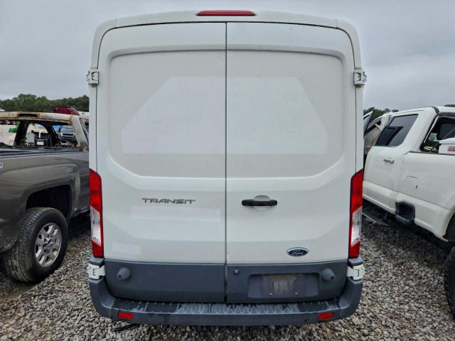 Ford Transit T-250 Image 12
